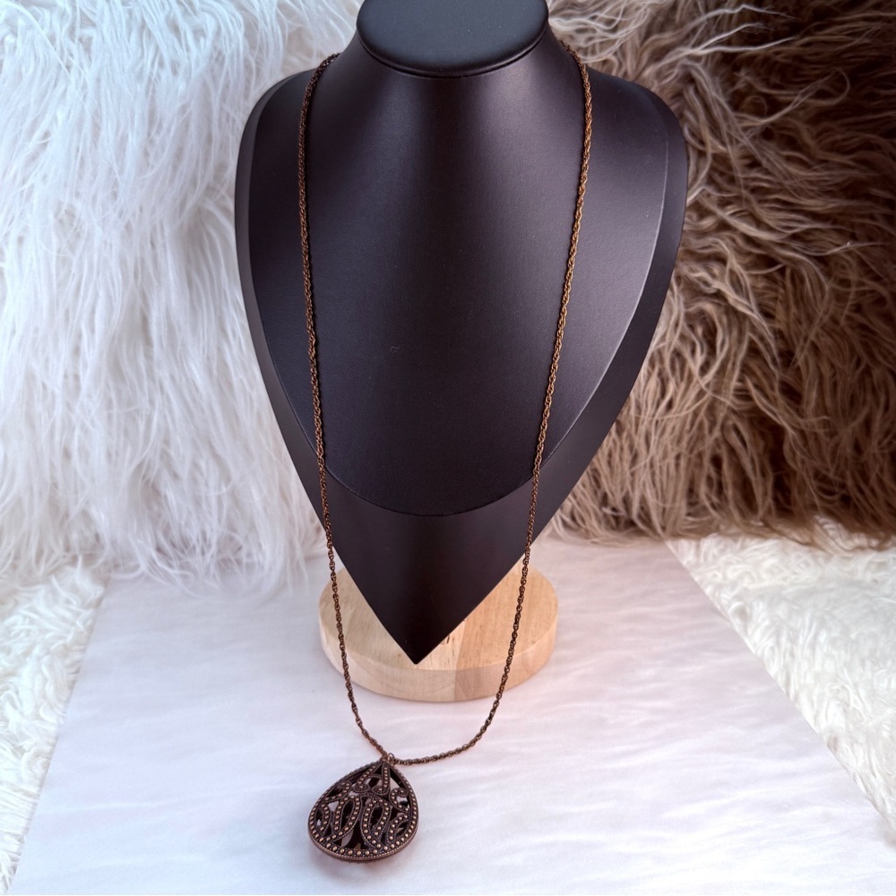 Bohemian chic, long Brown Teardrop Pendant Necklace - Picture 7 of 12